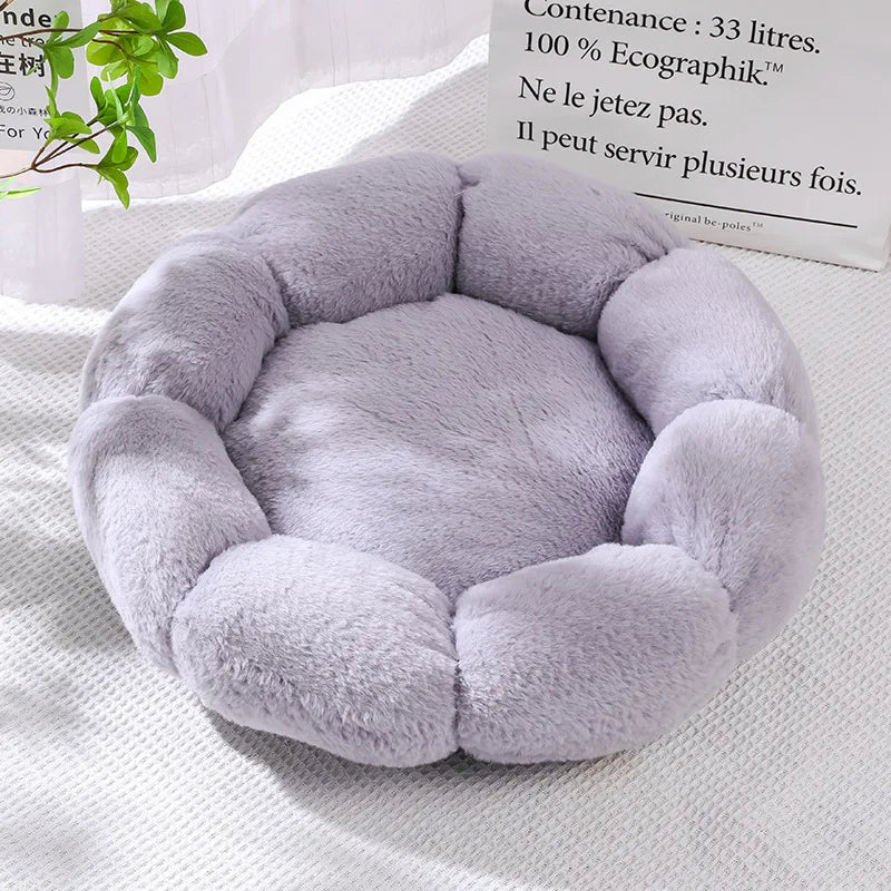 Cozy Cat Bed – Soft & Warm Plush Mat