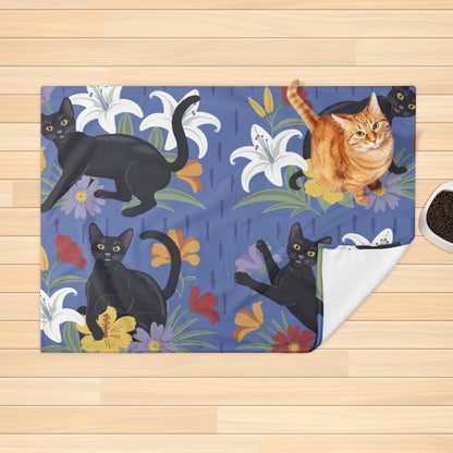 Smudge - Cozy Flannel Blanket for Cats