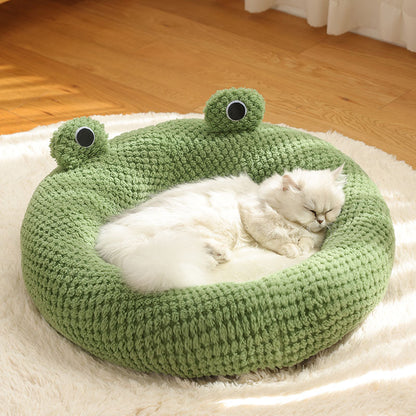 Cute Frog Cat Nest – Warm Plush Autumn & Winter Bed for Cats (<20 lbs)