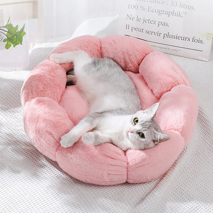 Cozy Cat Bed – Soft & Warm Plush Mat